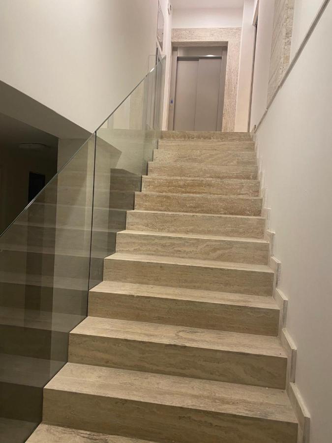 Apartmani G8 페일 외부 사진